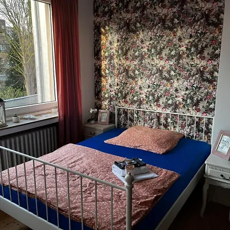 Marleen -welcome Back 2 The 50 Hbf/hafen Wg-zimmer Apartment