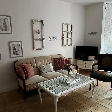 Marleen -welcome Back 2 The 50 Hbf/hafen Wg-zimmer Apartment *